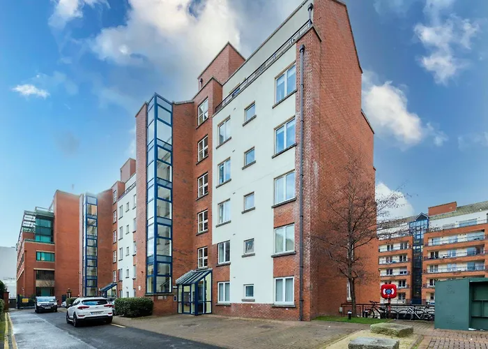 Apartment Customerhouse 1, Balcony View Dublin